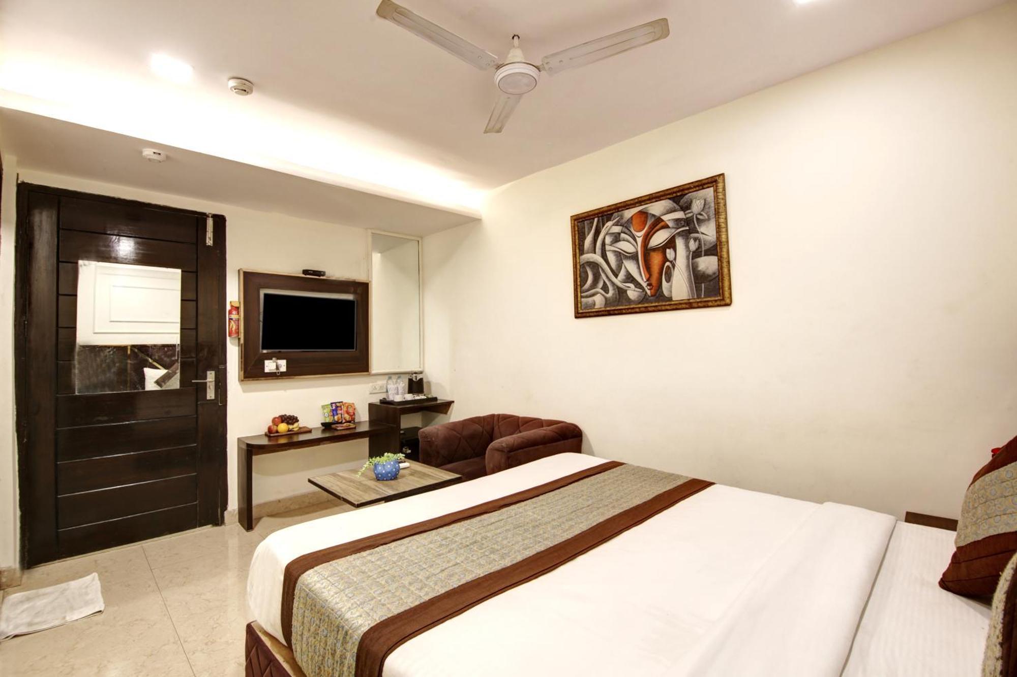 Hotel Wk Comfort - Near White Clove Neu-Delhi Exterior foto
